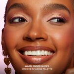 Mini Born This Way Complexion-Inspired Eyeshadow Palette - TOO FACED - Imagen 3
